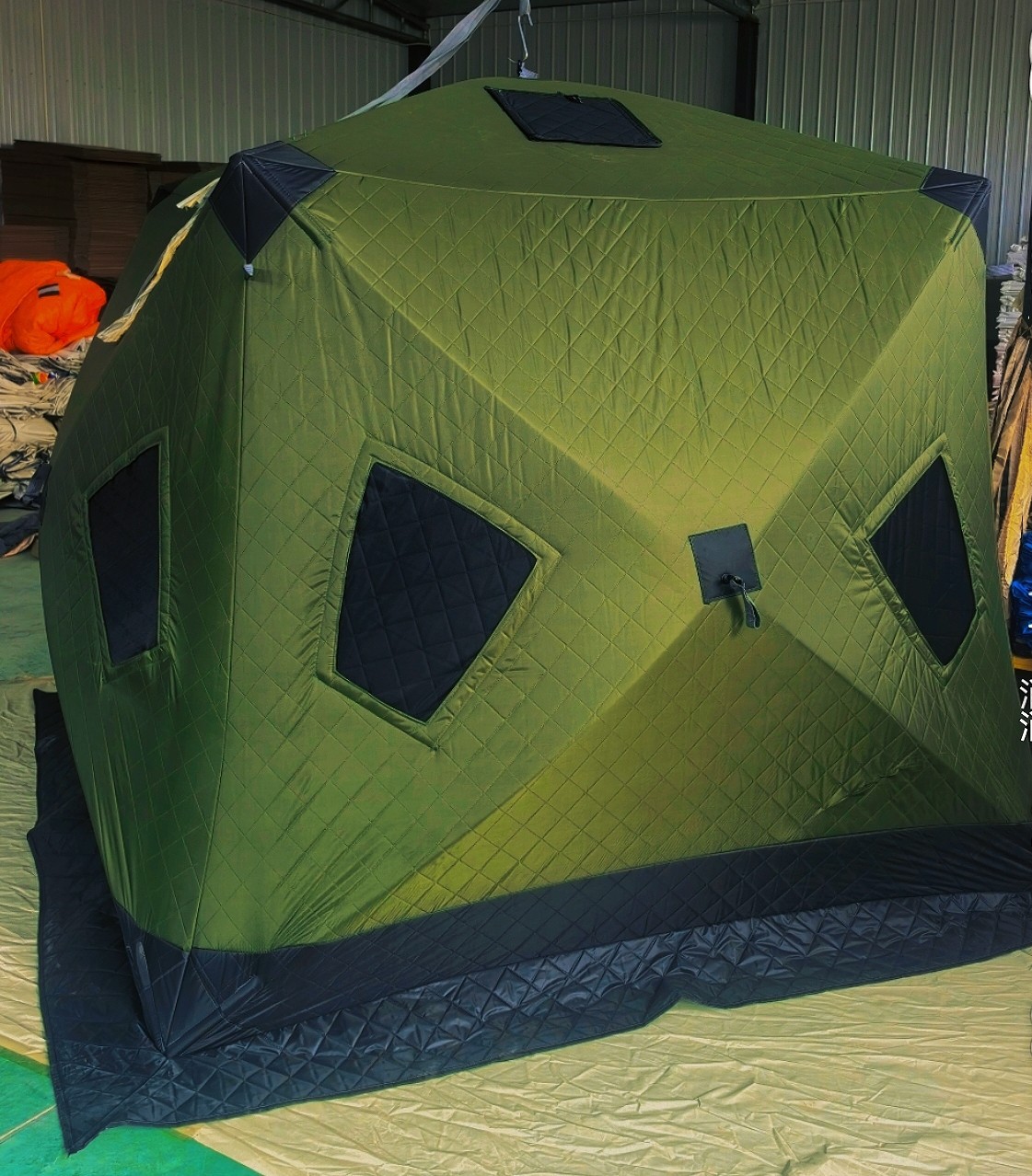 Two-Door Multi-Window Winter F - đánh giá và giá Fishing Equipment You Need